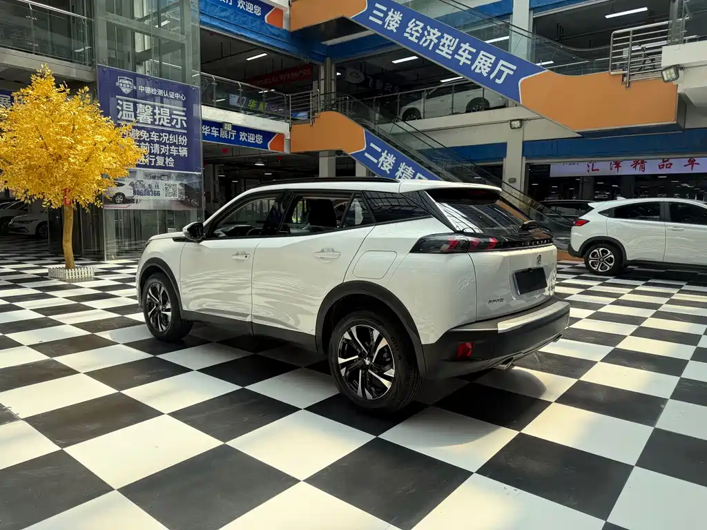 Peugeot 2008 2024