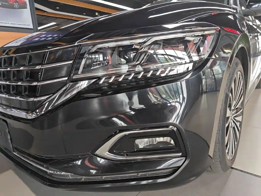 Volkswagen Passat 2019 — фото 24