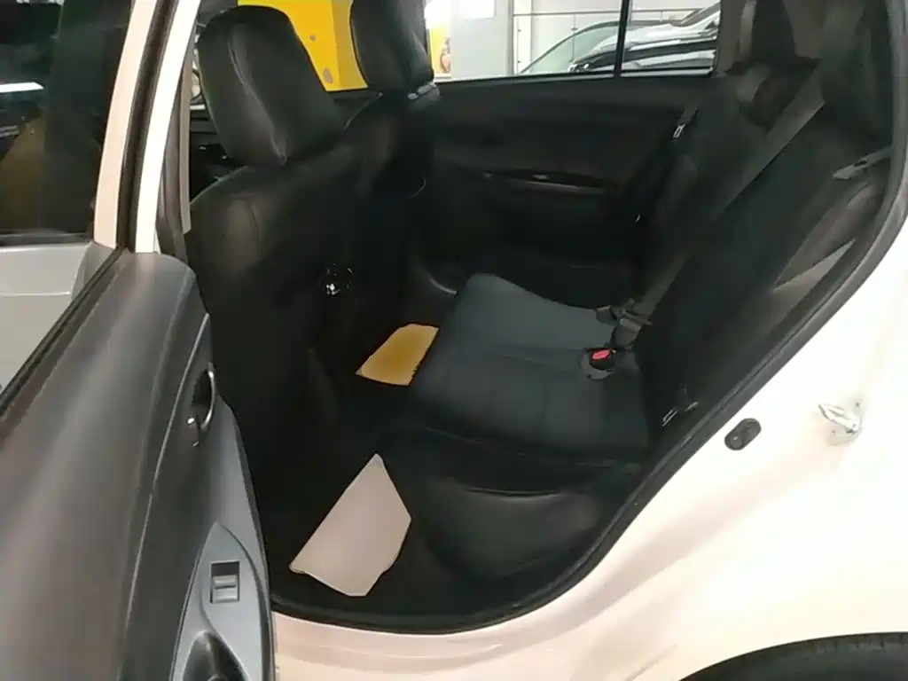 Toyota Vios FS 2023 — фото 17