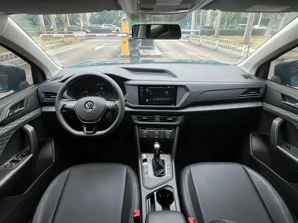 Volkswagen Tharu 2021