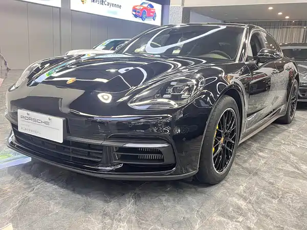 Porsche Panamera 2019