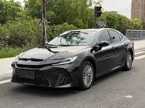 Toyota Camry 2024