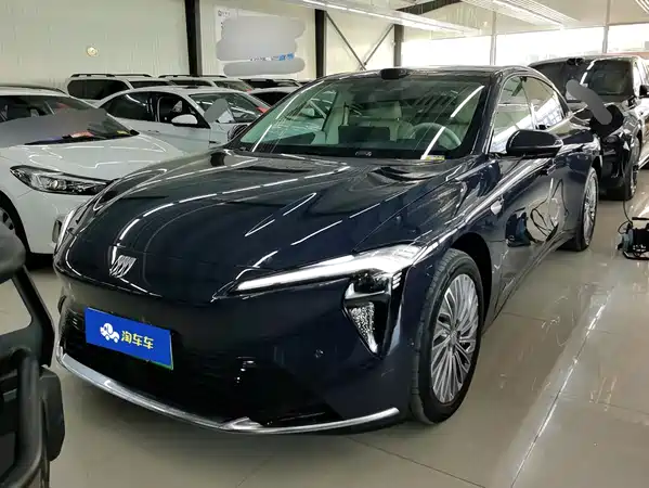 Buick Zhijing L7 2025