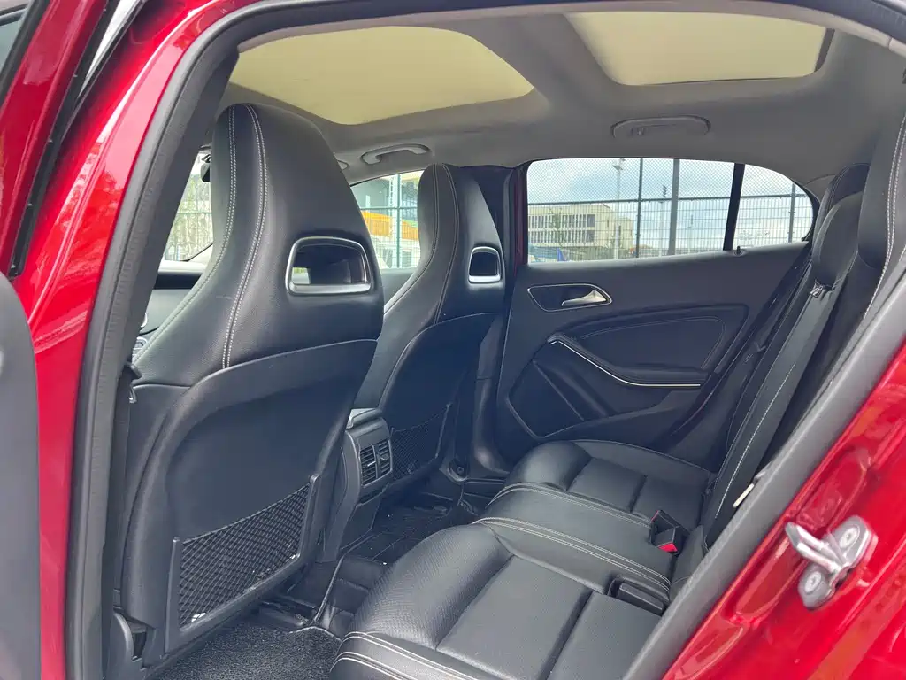 Mercedes-Benz GLA 2019