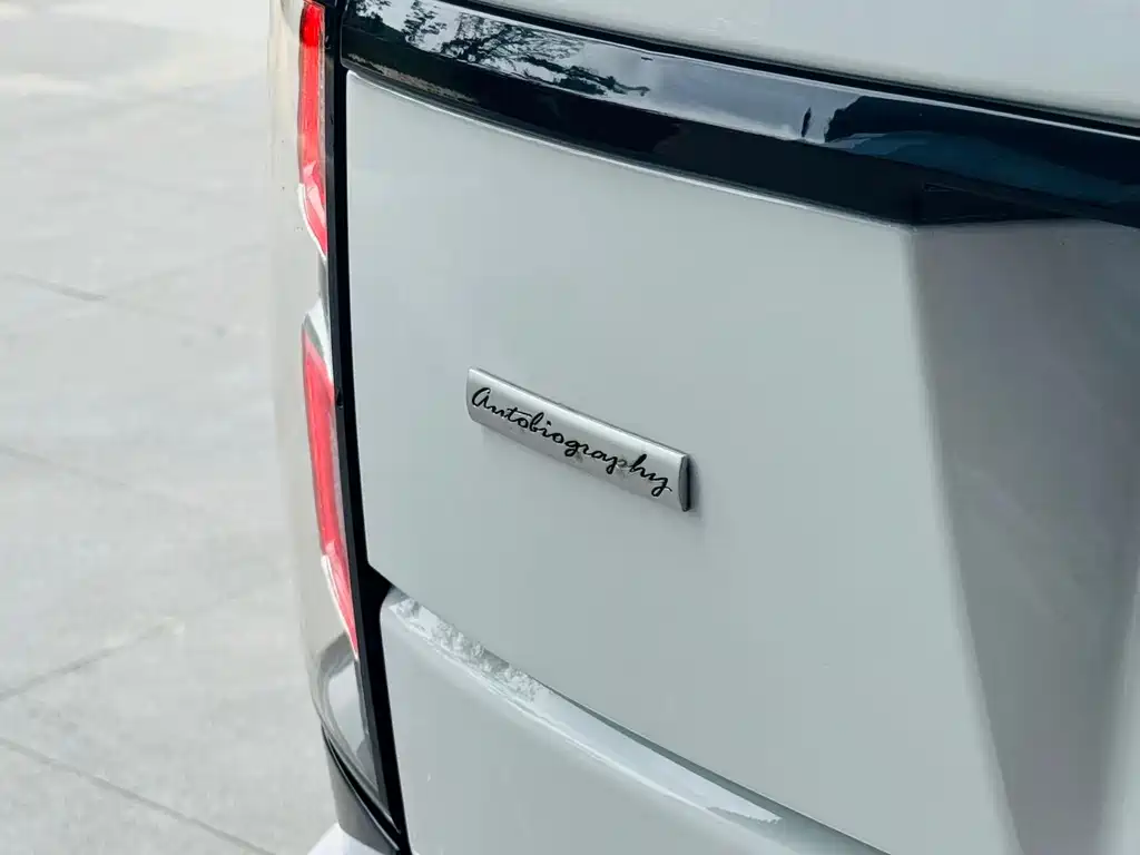 Land Rover Range Rover 2019 — фото 25