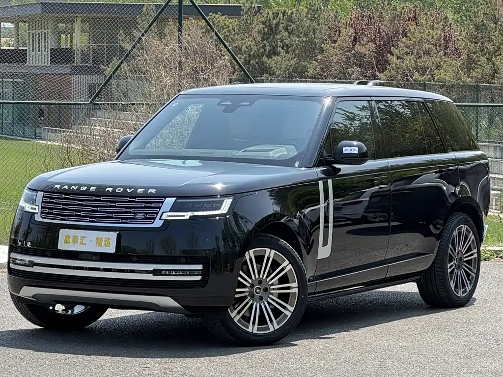 Land Rover Range Rover 2024 — фото 1