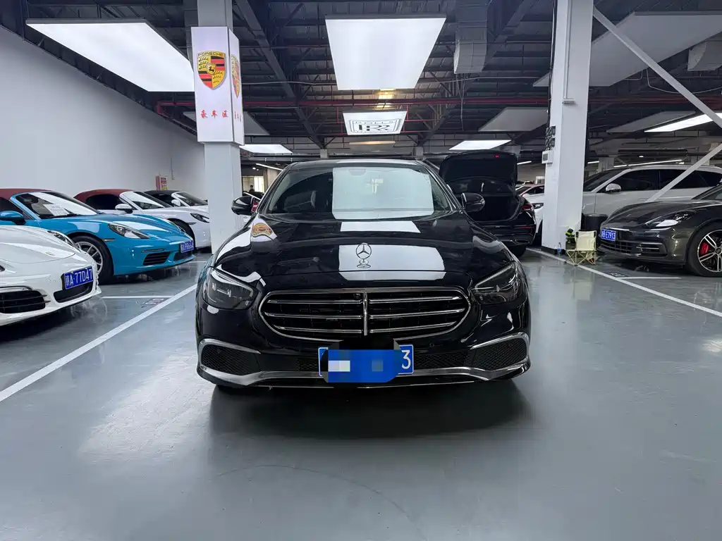 Mercedes-Benz E-Class 2023 — фото 2
