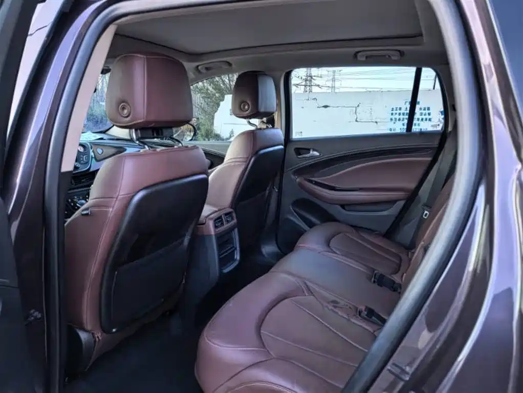 Buick Envision Plus 2016 — фото 6