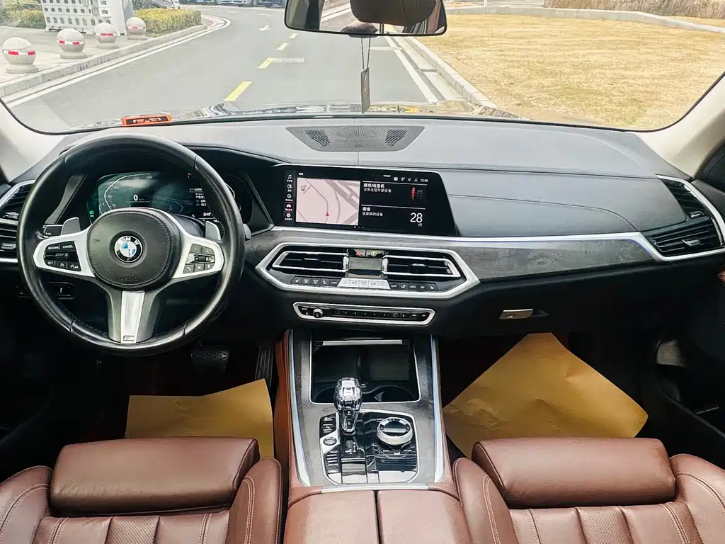 BMW X5 2021 — фото 9