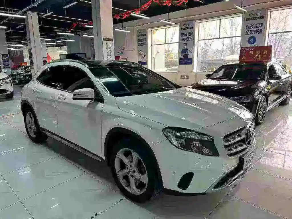 Mercedes-Benz GLA 2017 — фото 2