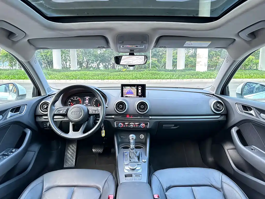 Audi A3 2018 — фото 14