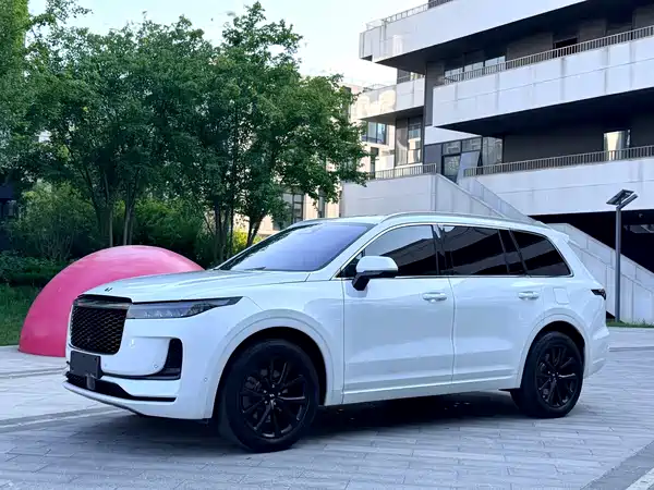 Li Auto ONE 2021