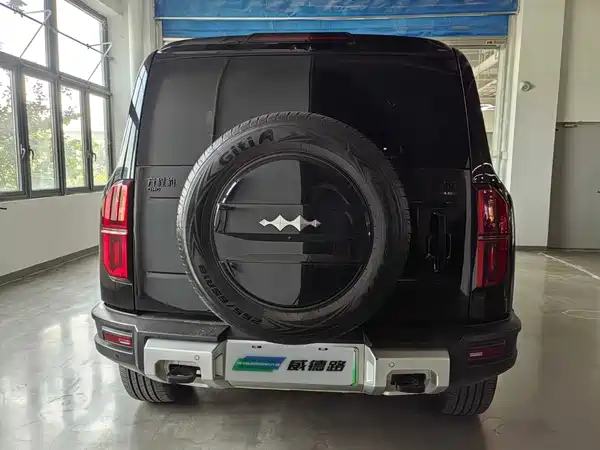 Fangchengbao Leopard 5 2024