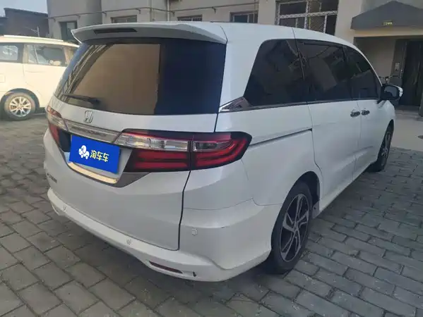 Honda Odyssey 2016