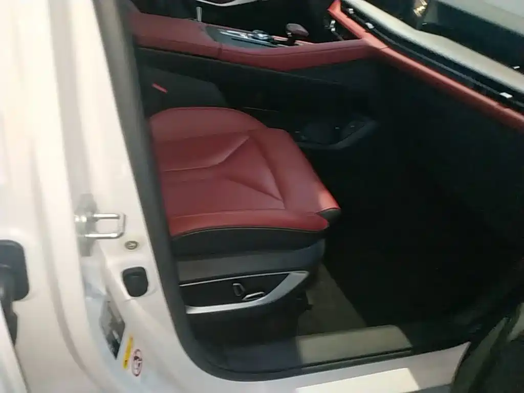 Changan CS75PLUS 2023 — фото 25