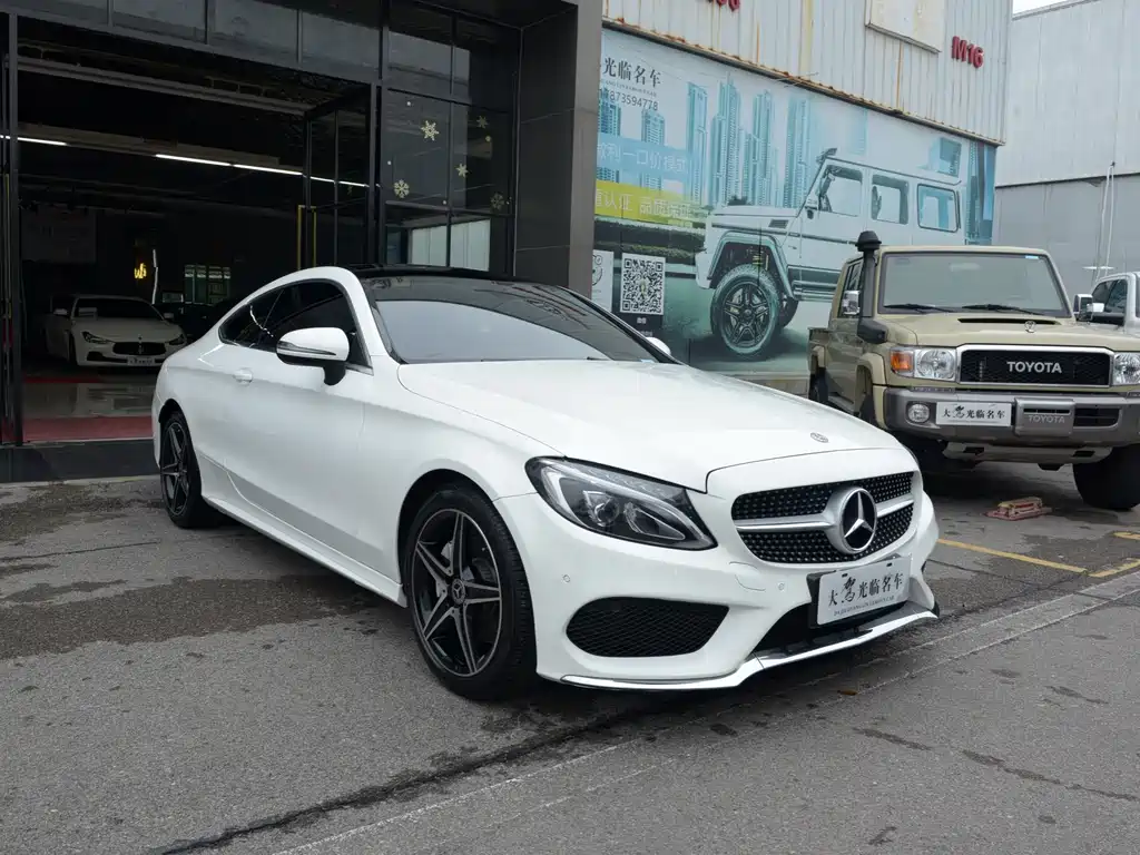 Mercedes-Benz C-Class 2018 — фото 3
