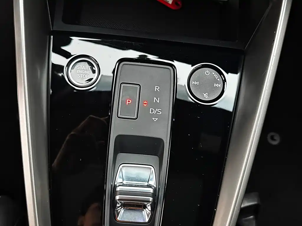 Audi A3 2022 — фото 13