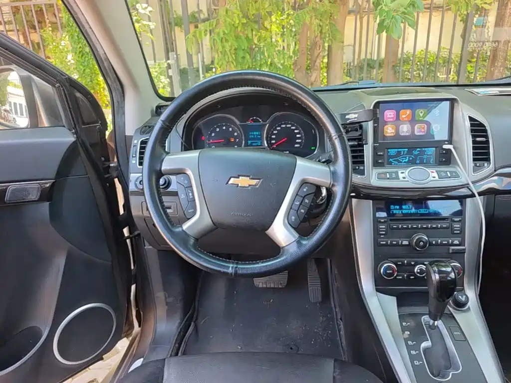 Chevrolet Captiva 2017 — фото 15