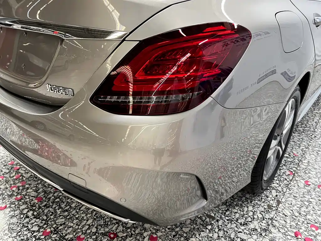 Mercedes-Benz C-Class 2020 — фото 19