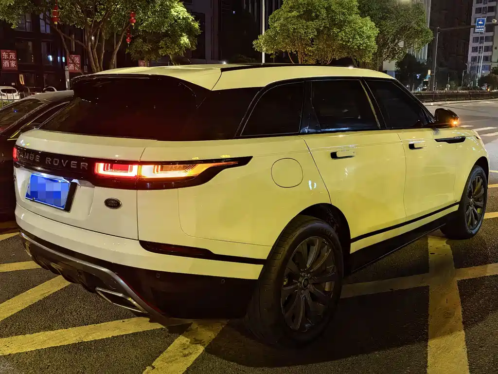 Land Rover Velar 2018 — фото 14