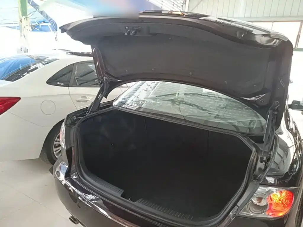 Mazda 6 2015 — фото 19