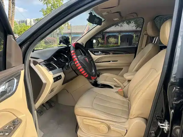 Baojun 730 2016