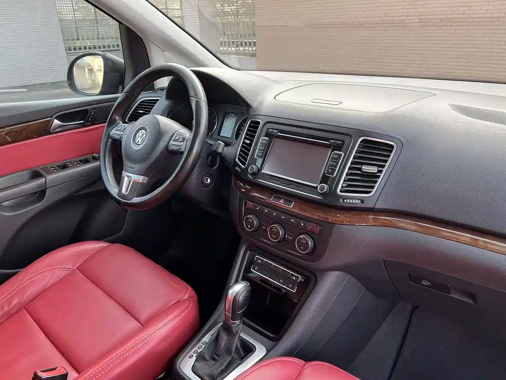 Volkswagen Sharan 2016 — фото 12