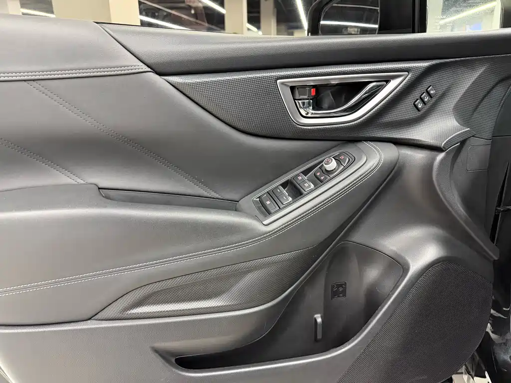 Subaru Forester 2021 — фото 10