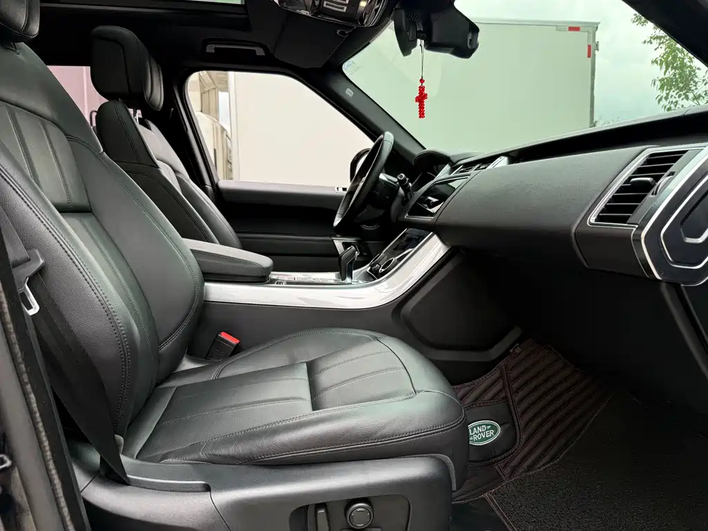 Land Rover Range Rover Sport 2019 — фото 12