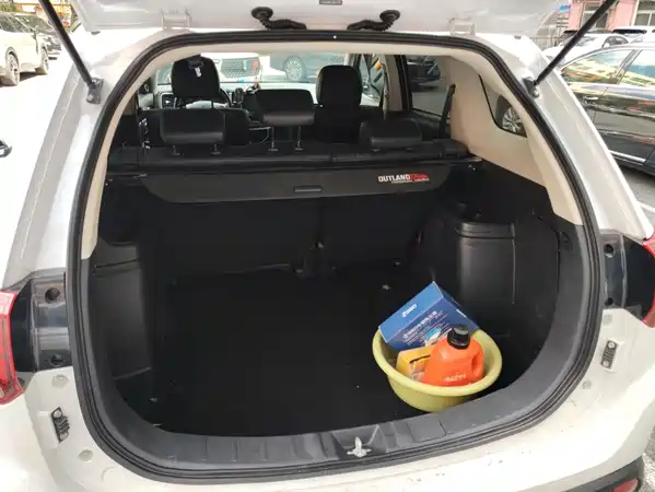 Mitsubishi Outlander 2018