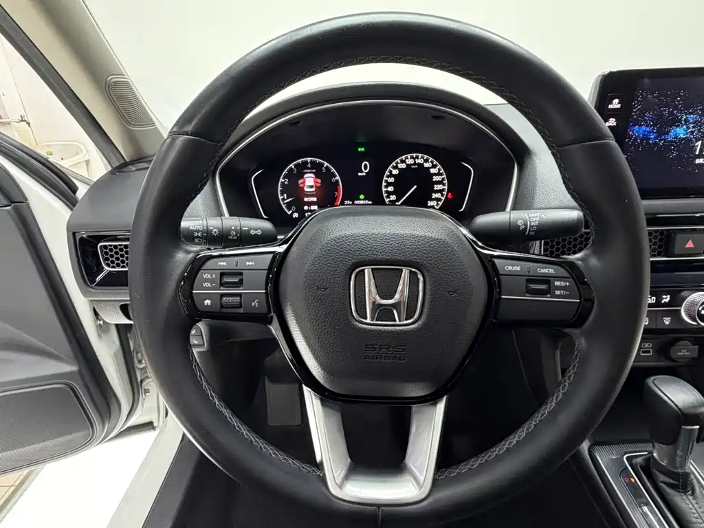 Honda Civic 2023 — фото 11