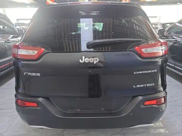 Jeep Cherokee 2020