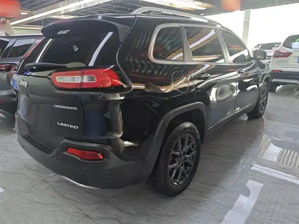 Jeep Cherokee 2020