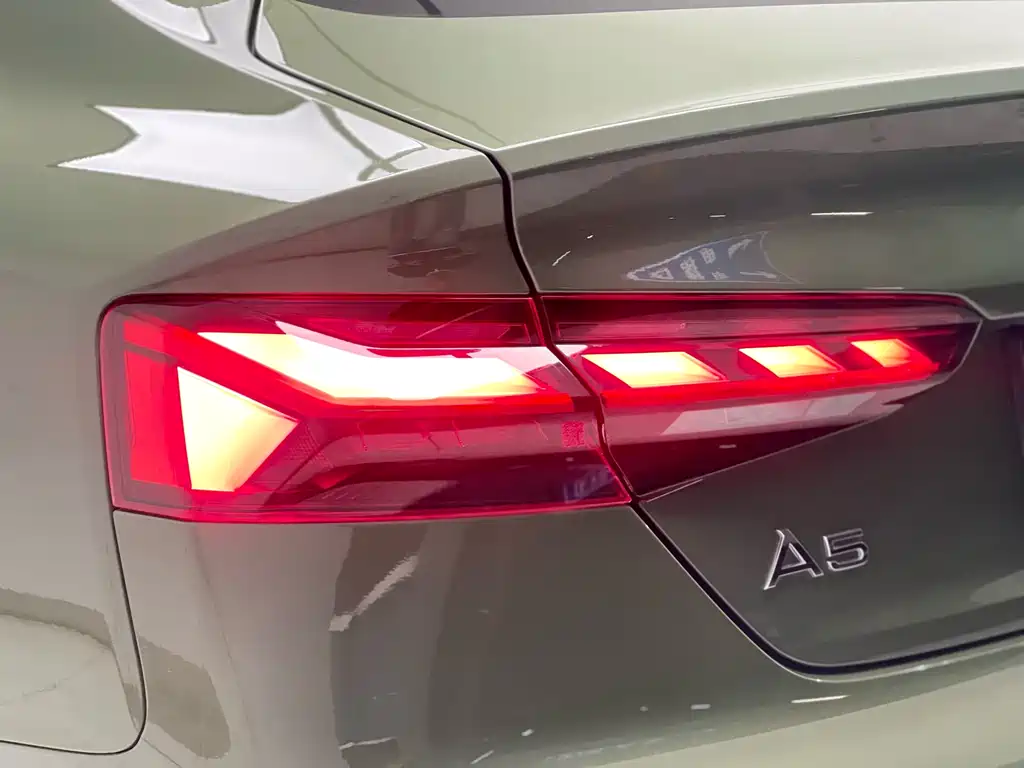 Audi A5 2024 — фото 4