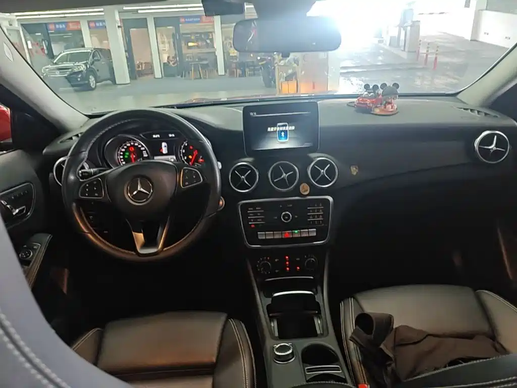 Mercedes-Benz GLA 2017 — фото 10