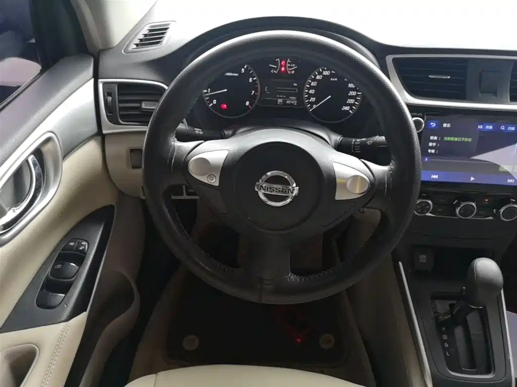 Nissan Sylphy 2018 — фото 11