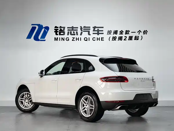Porsche Macan 2016