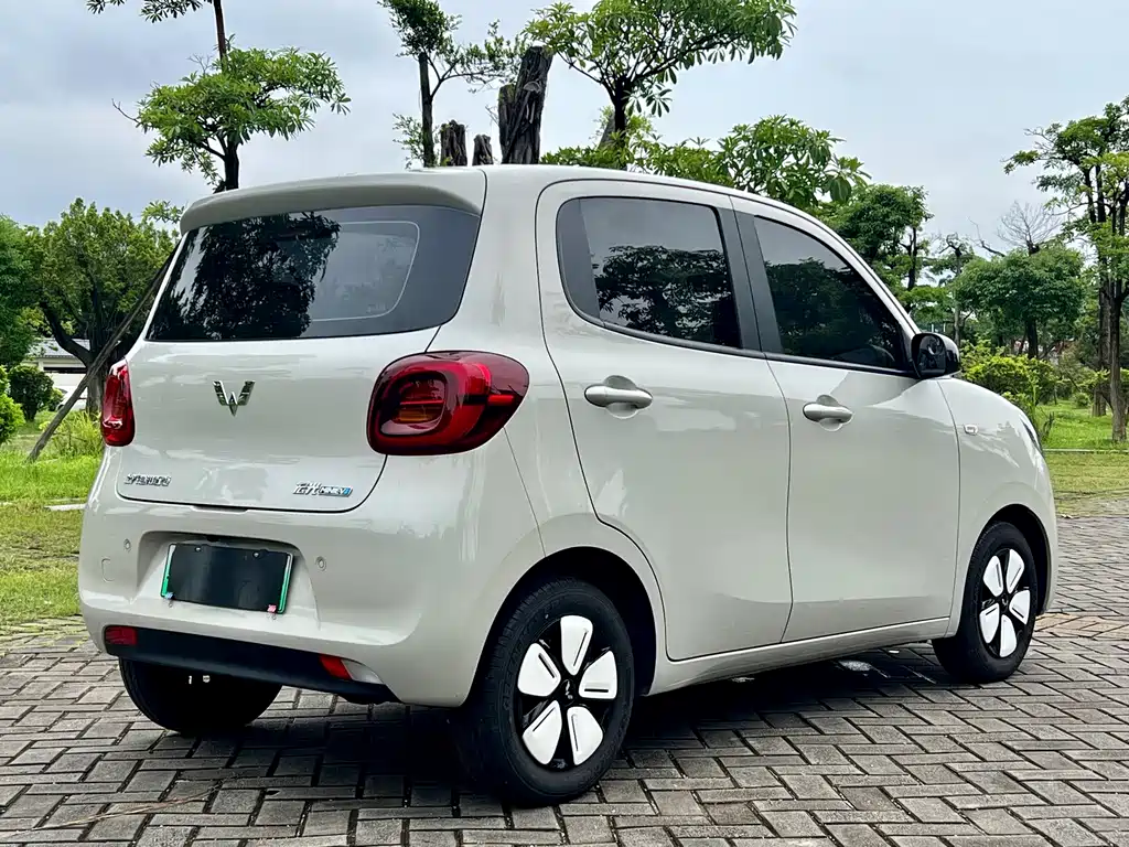 Wuling Hongguang MINIEV 2025