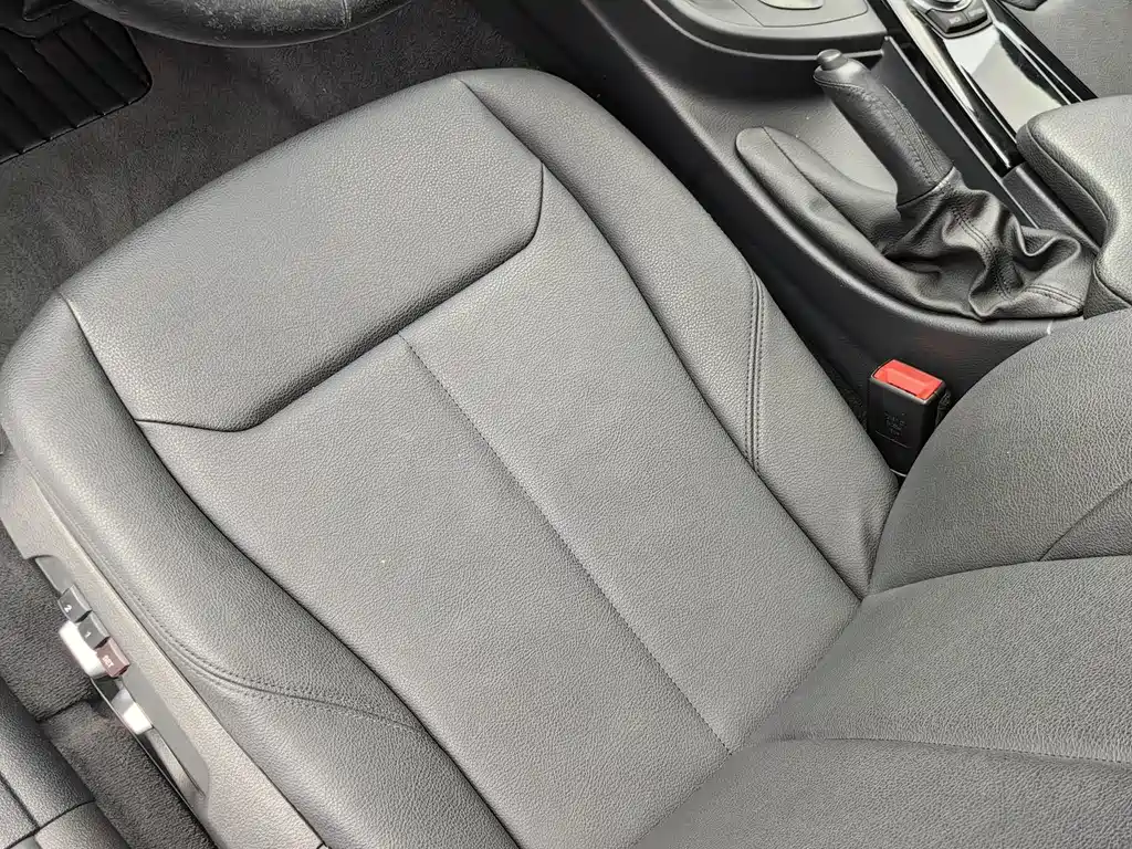 BMW 3 Series 2016 — фото 11