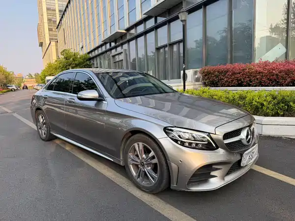 Mercedes-Benz C-Class 2020