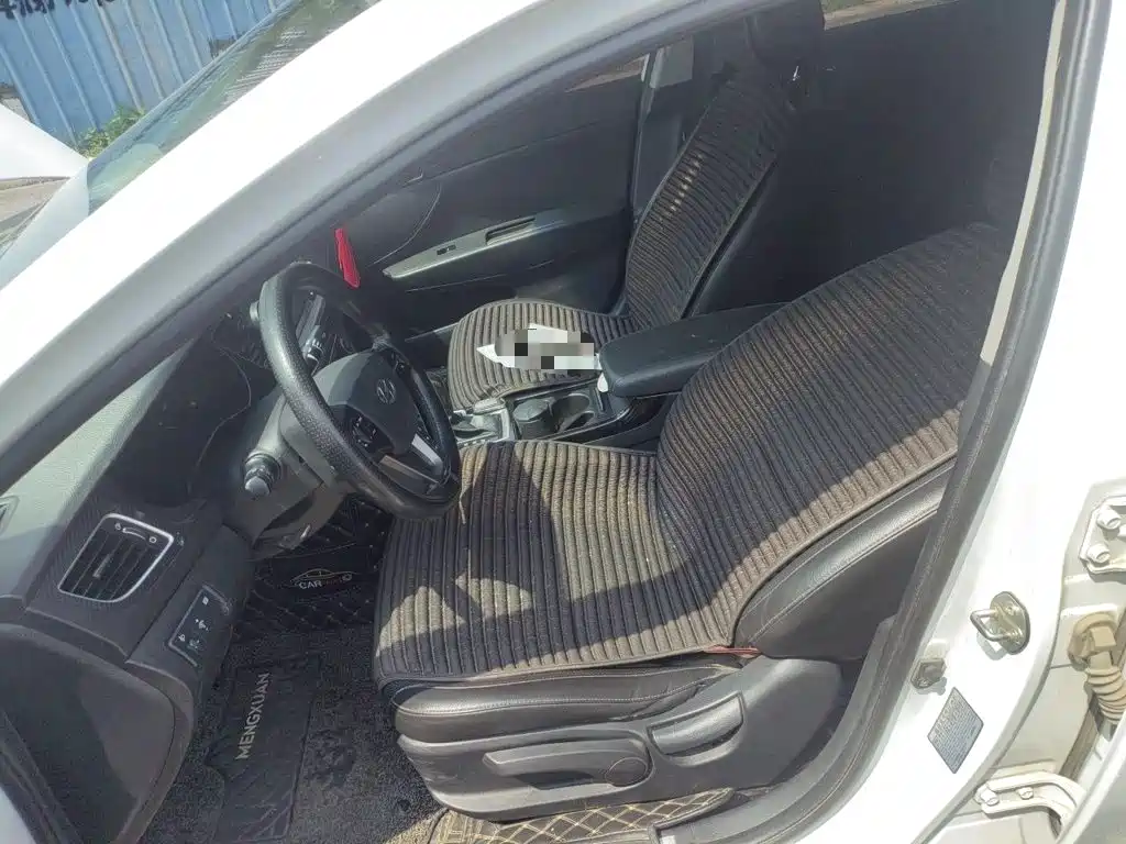 Hyundai Mistra 2014 — фото 16