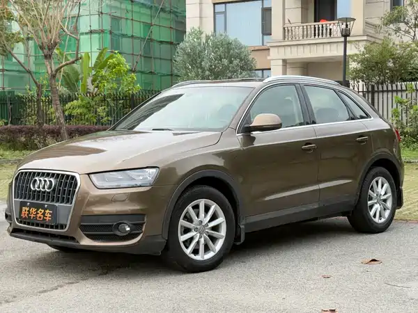 Audi Q3 2015