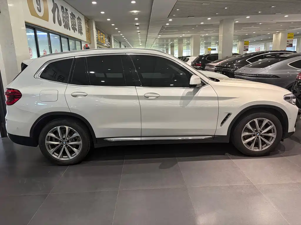 BMW X3 2020 — фото 4