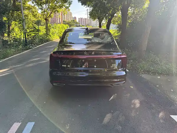 Hongqi H5 2026