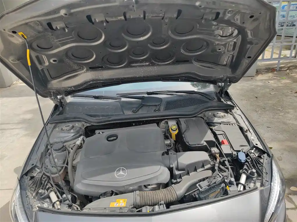 Mercedes-Benz A-Class 2018 — фото 13