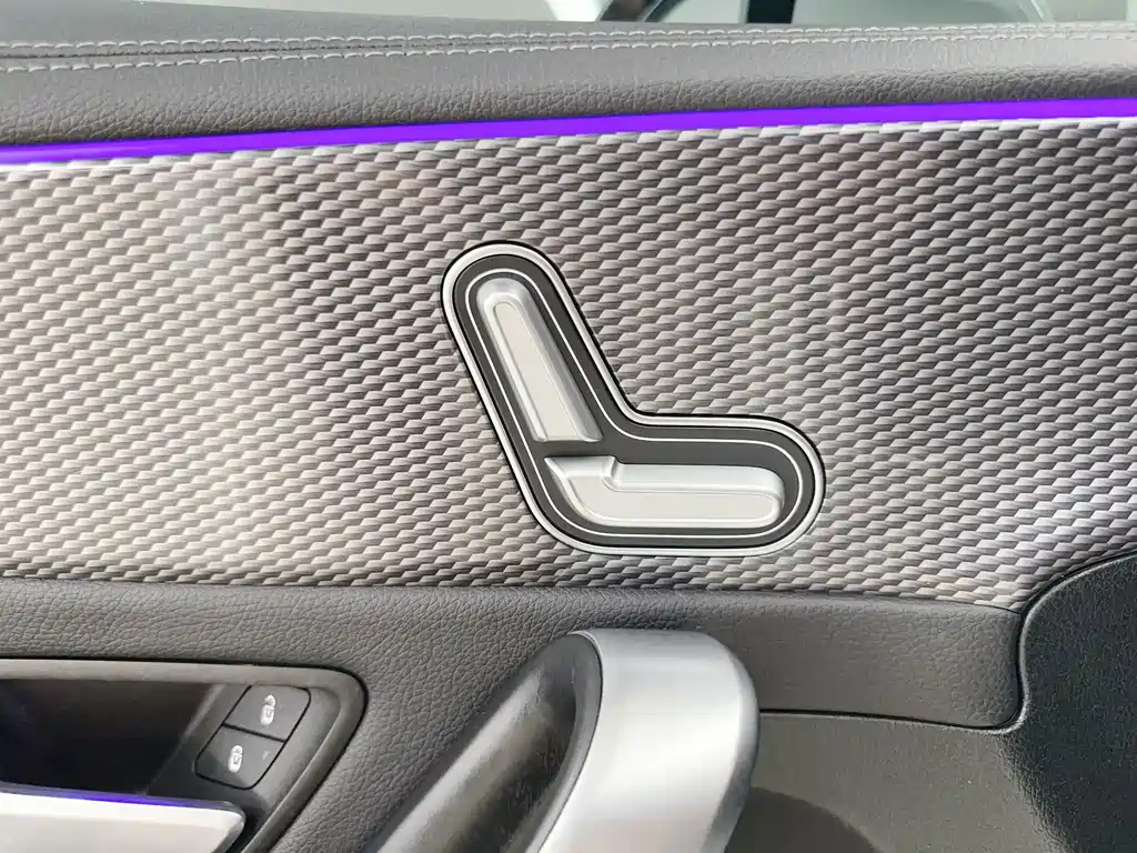 Mercedes-Benz A-Class 2021 — фото 12