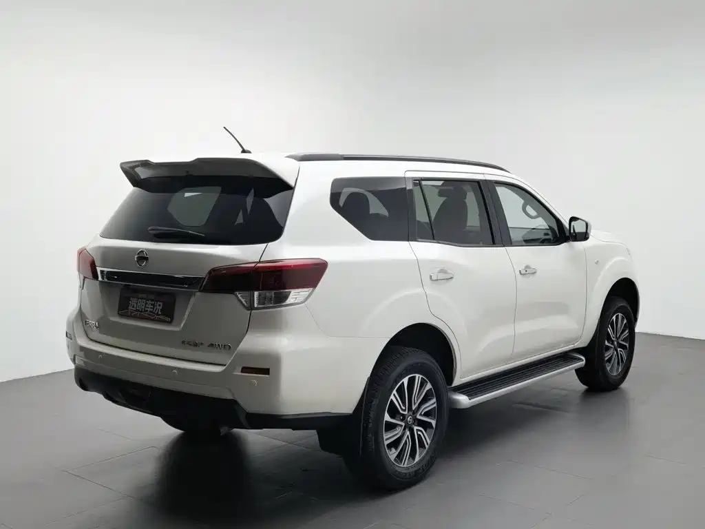 Nissan Terra 2022 — фото 2