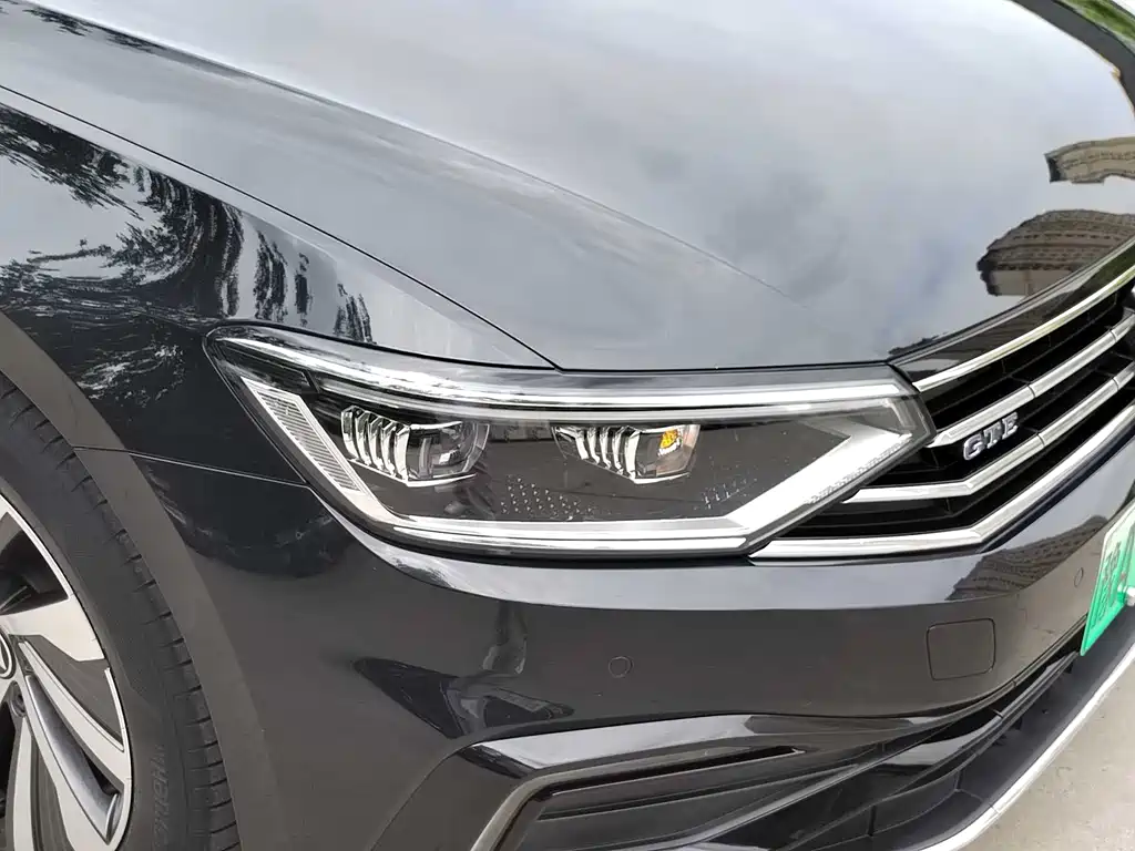Volkswagen Magotan GTE PHEV 2023 — фото 10