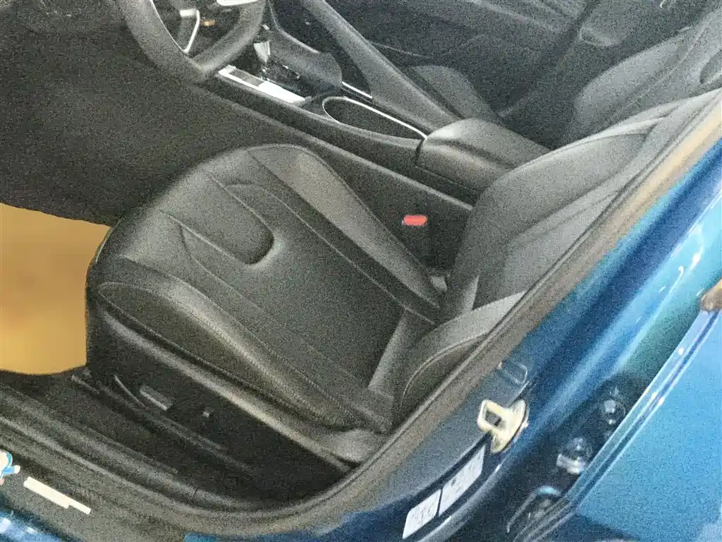 Hyundai Elantra 2021 — фото 15