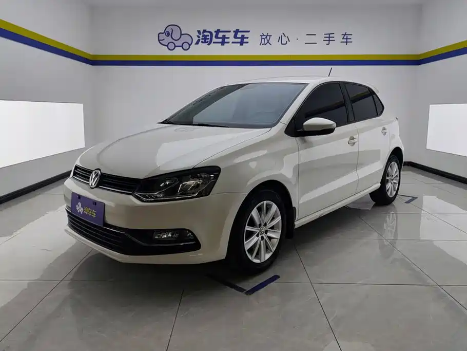 Volkswagen Polo 2015